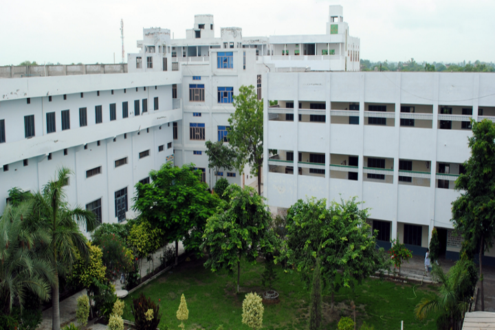 https://cache.careers360.mobi/media/colleges/social-media/media-gallery/18648/2019/5/10/College Building of Sant Baba Bhag Singh Memorial Girls College Moga_Campus-View.png